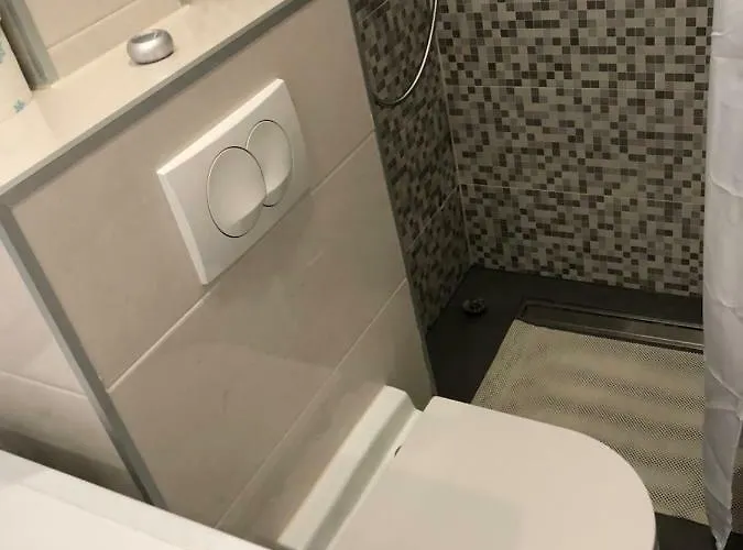 דירה Apartman Gabriel זאדאר