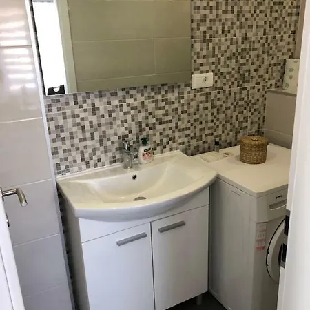 Apartament Apartman Gabriel *